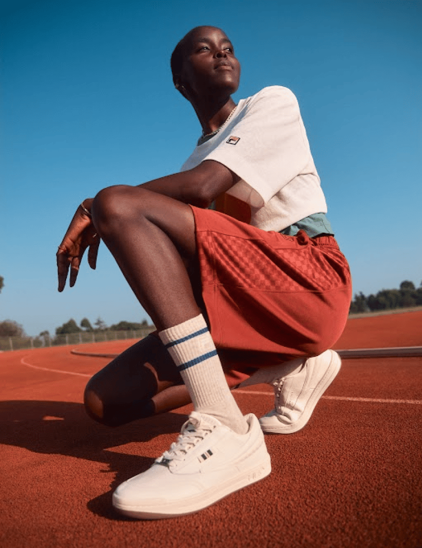 SPORTSWEAR